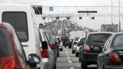746 mil veículos devem passar na Ponte Rio-Niterói durante feriado de Nossa Senhora Aparecida