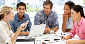 Como está sua comunicação com os seus colaboradores?
